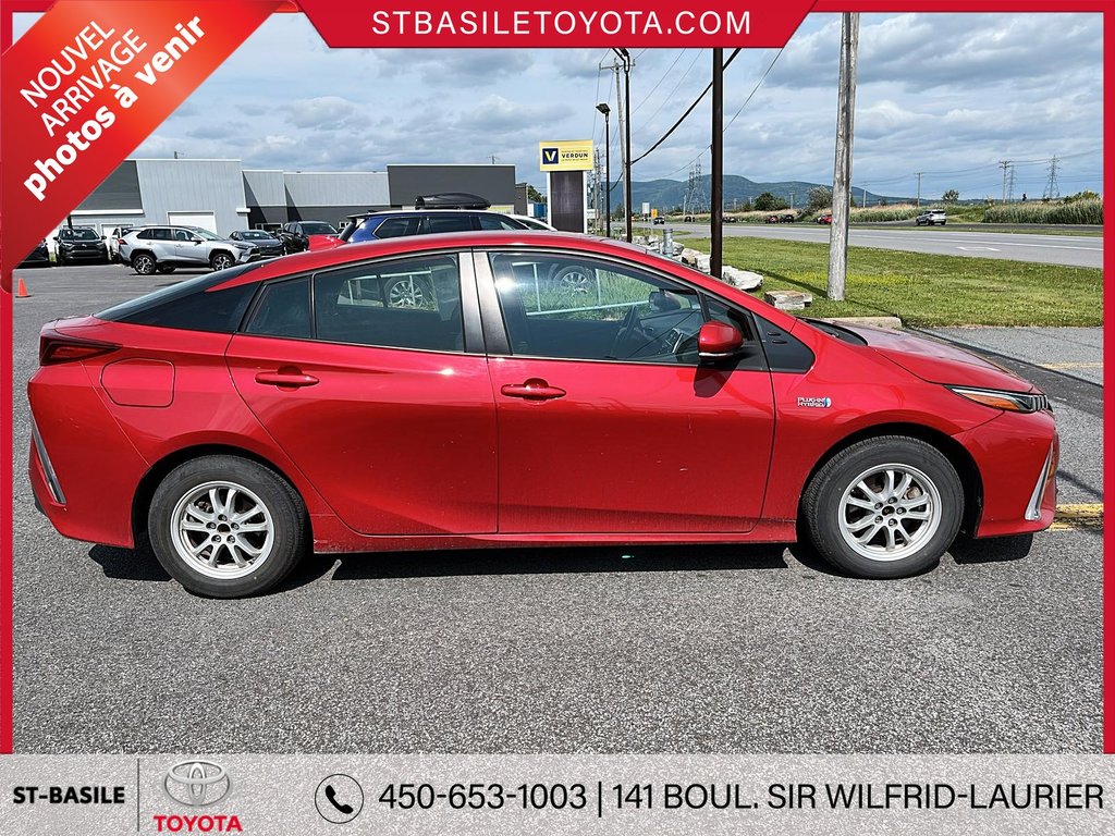 Toyota PRIUS PRIME BLUETOOTH VOLANT/SIEGES CHAUFFANTS CAMERA RECUL 2021 à Saint-Basile-Le-Grand, Québec - 4 - w1024h768px