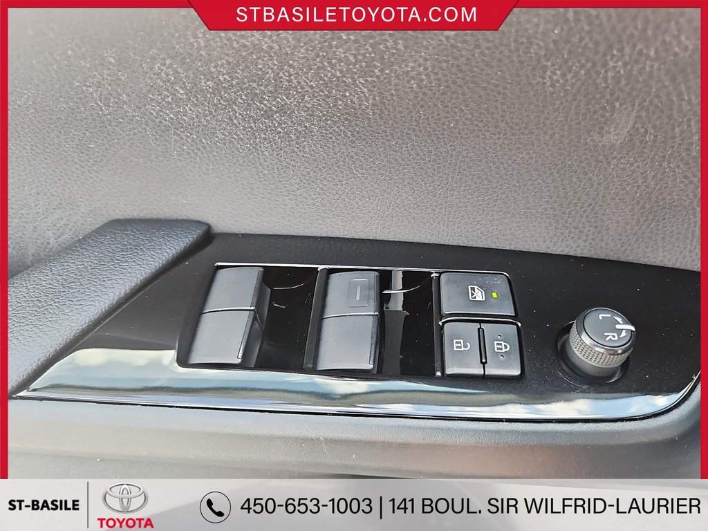 2021 Toyota PRIUS PRIME BLUETOOTH VOLANT/SIEGES CHAUFFANTS CAMERA RECUL in Saint-Basile-Le-Grand, Quebec - 18 - w1024h768px