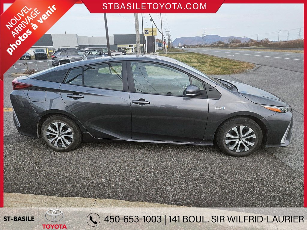 PRIUS PRIME HYBRIDE BRANCHABLE SIEGES CHAUFFANTS CAMERA RECUL 2022 à Saint-Basile-Le-Grand, Québec - 4 - w1024h768px