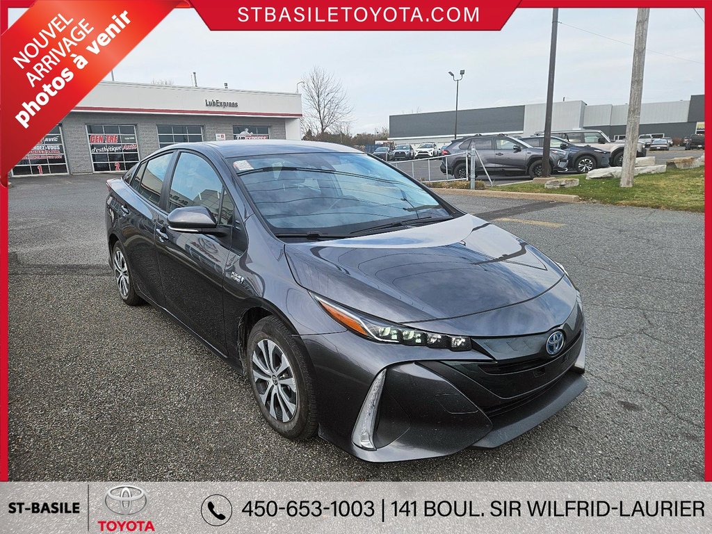 PRIUS PRIME HYBRIDE BRANCHABLE SIEGES CHAUFFANTS CAMERA RECUL 2022 à Saint-Basile-Le-Grand, Québec - 3 - w1024h768px