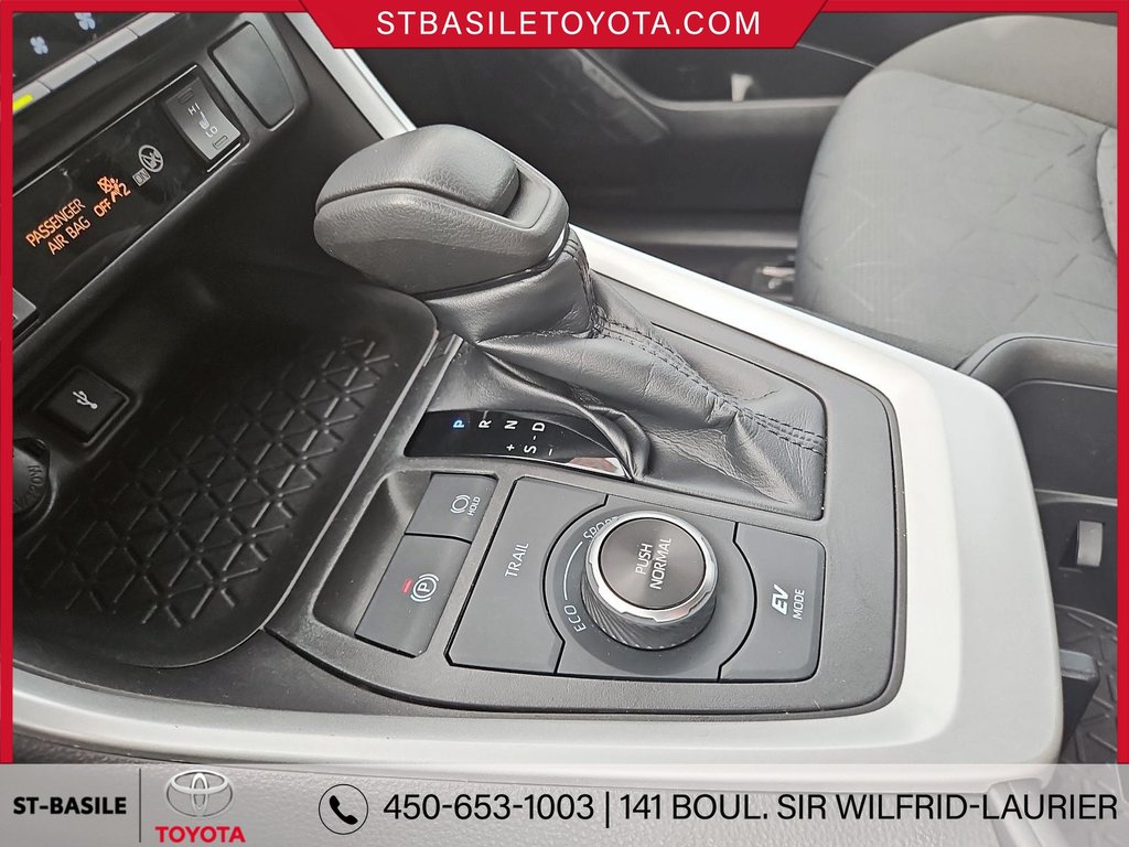 Toyota RAV4 Hybrid LE AWD SIEGES CHAUFFANT MAGS CAMERA DE RECUL 2022 à Saint-Basile-Le-Grand, Québec - 22 - w1024h768px