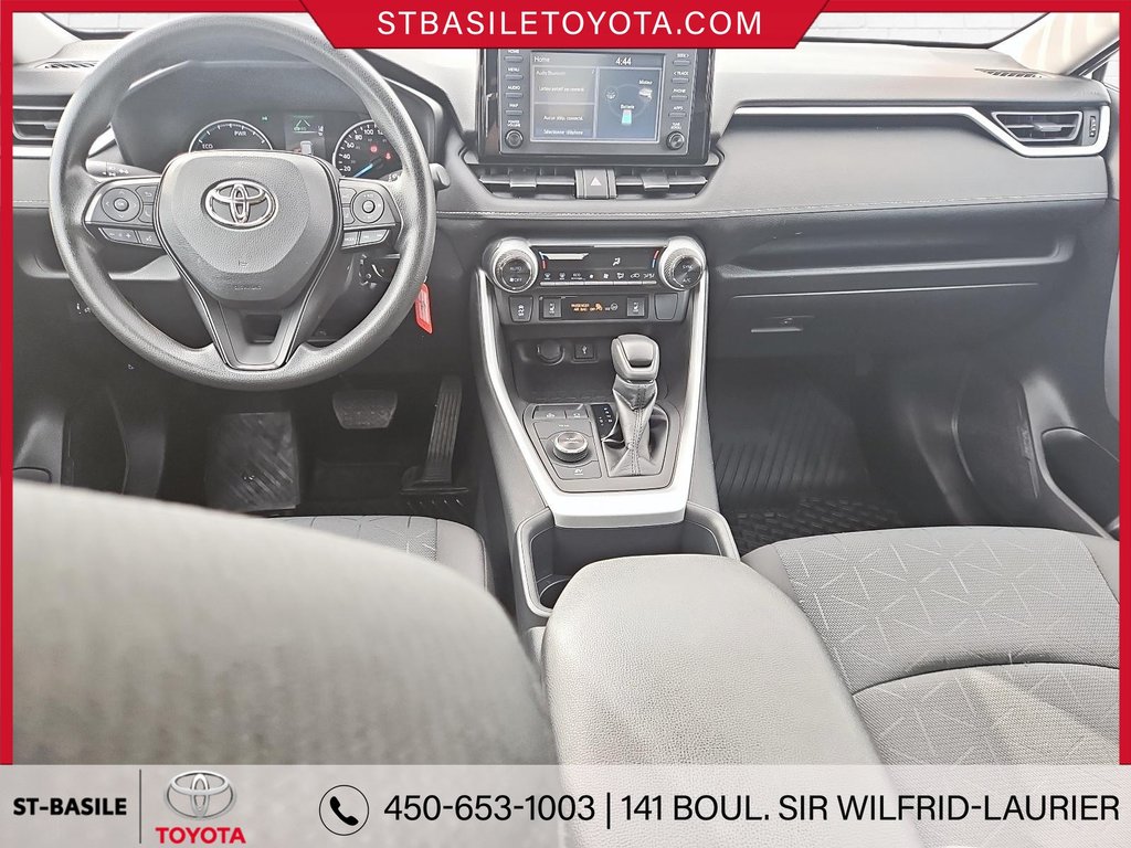 Toyota RAV4 Hybrid LE AWD SIEGES CHAUFFANT MAGS CAMERA DE RECUL 2022 à Saint-Basile-Le-Grand, Québec - 15 - w1024h768px