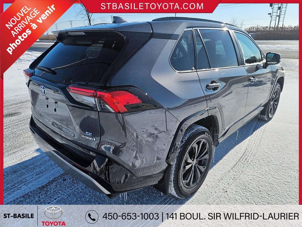 Toyota RAV4 Hybrid SE AWD MAGS TOIT CAMERA APPLE CARPLAY 2023 à Saint-Basile-Le-Grand, Québec - 5 - w1024h768px