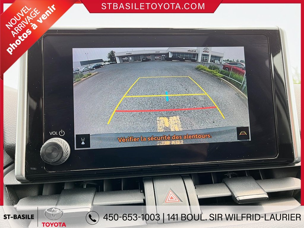 Toyota RAV4 Hybrid XLE AWD TOIT SIEGES ET VOLANT CHAUFFANT CAMERA 2023 à Saint-Basile-Le-Grand, Québec - 26 - w1024h768px