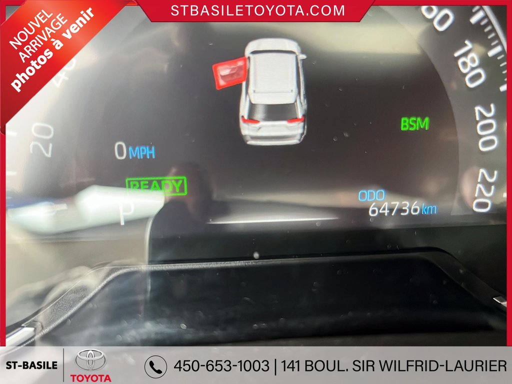 Toyota RAV4 Hybrid XLE AWD TOIT SIEGES ET VOLANT CHAUFFANT CAMERA 2023 à Saint-Basile-Le-Grand, Québec - 20 - w1024h768px