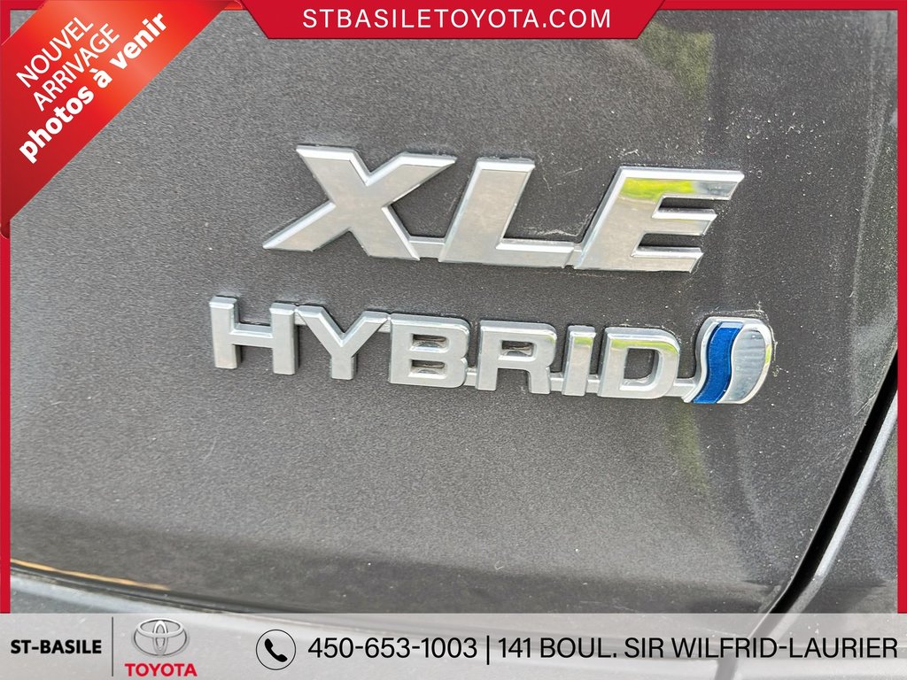 Toyota RAV4 Hybrid XLE AWD TOIT SIEGES ET VOLANT CHAUFFANT CAMERA 2023 à Saint-Basile-Le-Grand, Québec - 8 - w1024h768px