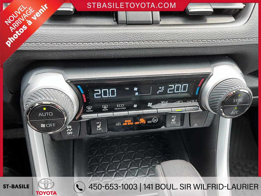 Toyota RAV4 Hybrid XLE AWD TOIT SIEGES ET VOLANT CHAUFFANT CAMERA 2023 à Saint-Basile-Le-Grand, Québec - 23 - w1024h768px