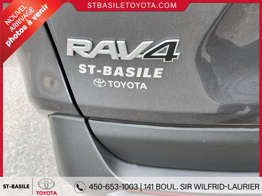 Toyota RAV4 Hybrid XLE AWD TOIT SIEGES ET VOLANT CHAUFFANT CAMERA 2023 à Saint-Basile-Le-Grand, Québec - 7 - w1024h768px