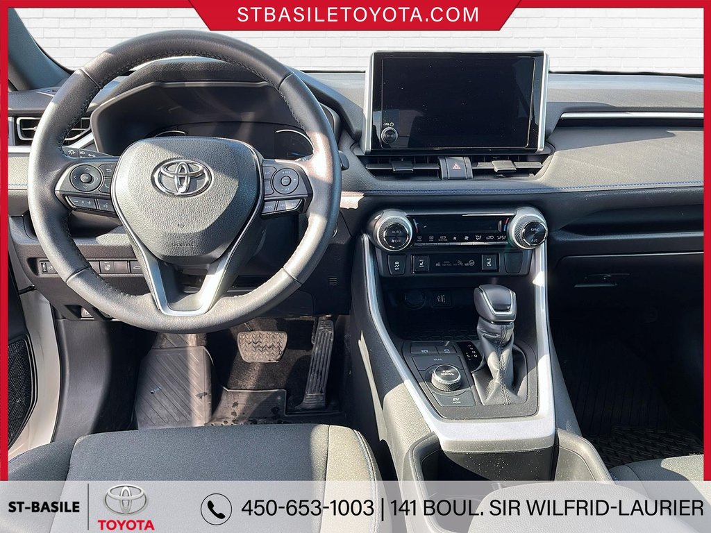 Toyota RAV4 Hybrid SE AWD CUIR MAGS TOIT BLUETOOTH CAMERA 2024 à Saint-Basile-Le-Grand, Québec - 16 - w1024h768px