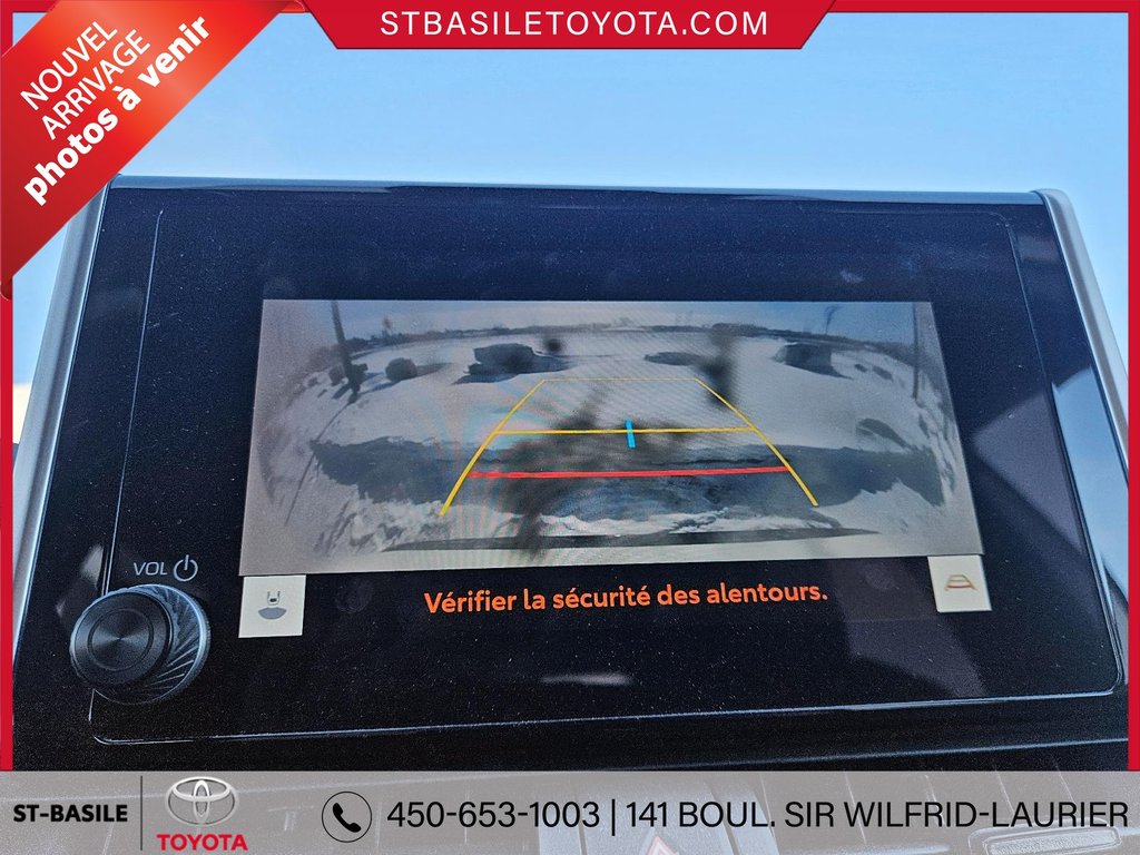 Toyota RAV4 Hybrid SE AWD CUIR MAGS TOIT BLUETOOTH CAMERA 2024 à Saint-Basile-Le-Grand, Québec - 24 - w1024h768px