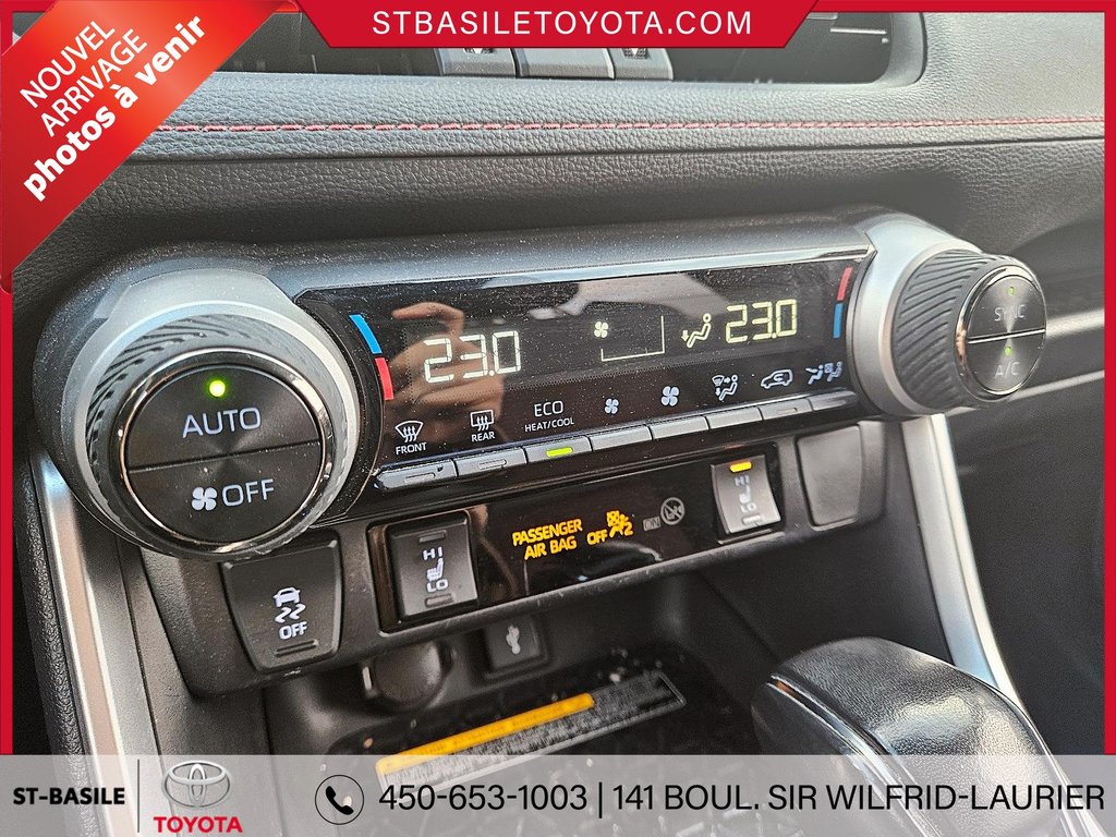 RAV4 Prime XSE AWD PLUG IN CUIR TOIT MAGS APPLE ANDROID 2021 à Saint-Basile-Le-Grand, Québec - 20 - w1024h768px