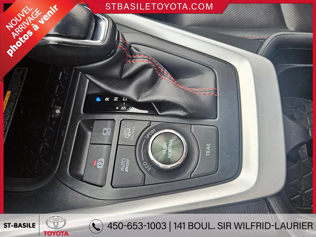 RAV4 Prime XSE TECH PLUG IN CUIR TOIT PANORAMIQUE MAGS APPLE 2021 à Saint-Basile-Le-Grand, Québec - 23 - w1024h768px