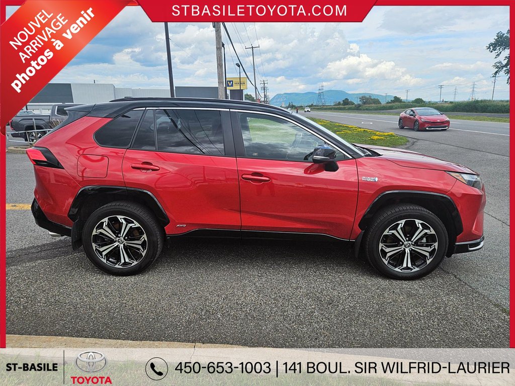 2023  RAV4 Prime XSE AWD PLUG IN CUIR TOIT OUVRANT in Saint-Basile-Le-Grand, Quebec - 4 - w1024h768px