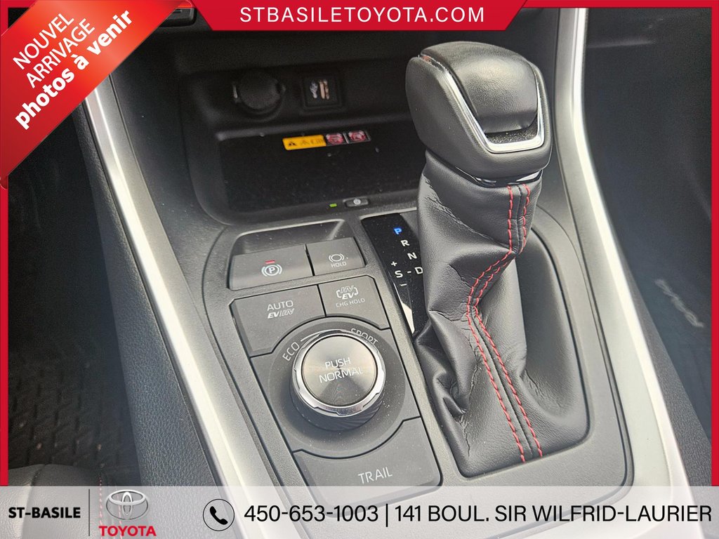 2023  RAV4 Prime XSE AWD PLUG IN CUIR TOIT OUVRANT in Saint-Basile-Le-Grand, Quebec - 22 - w1024h768px