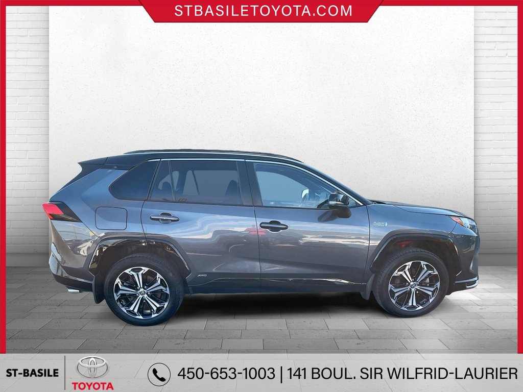 2023  RAV4 Prime XSE AWD in Saint-Basile-Le-Grand, Quebec - 4 - w1024h768px