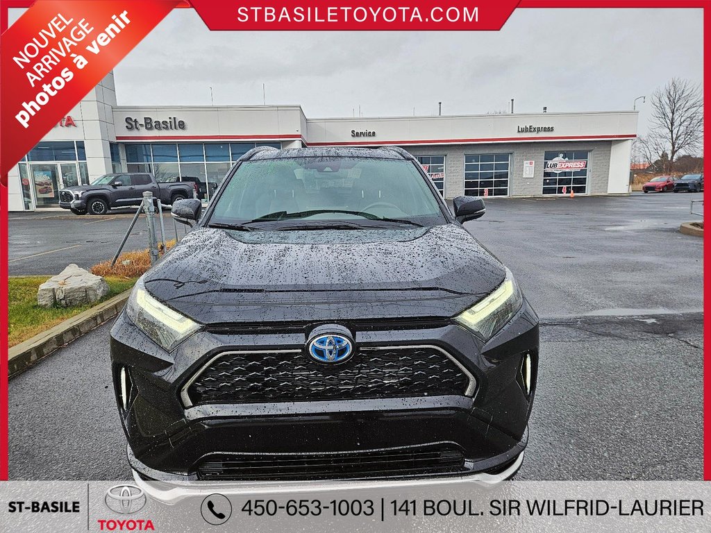 2023  RAV4 Prime XSE AWD PLUG IN CUIR TOIT OUVRANT in Saint-Basile-Le-Grand, Quebec - 2 - w1024h768px