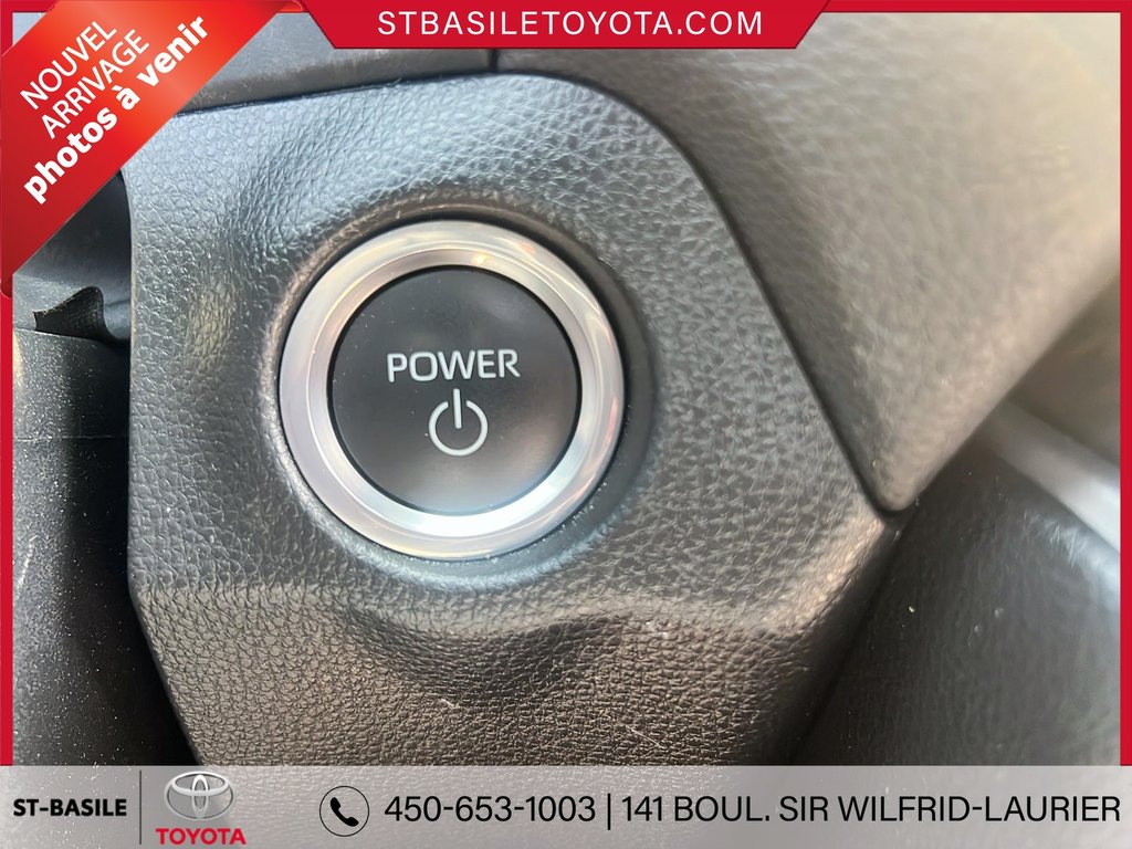 Toyota RAV4 Prime XSE AWD PLUG IN CUIR TOIT MAGS APPLE ANDROID 2023 à Saint-Basile-Le-Grand, Québec - 15 - w1024h768px