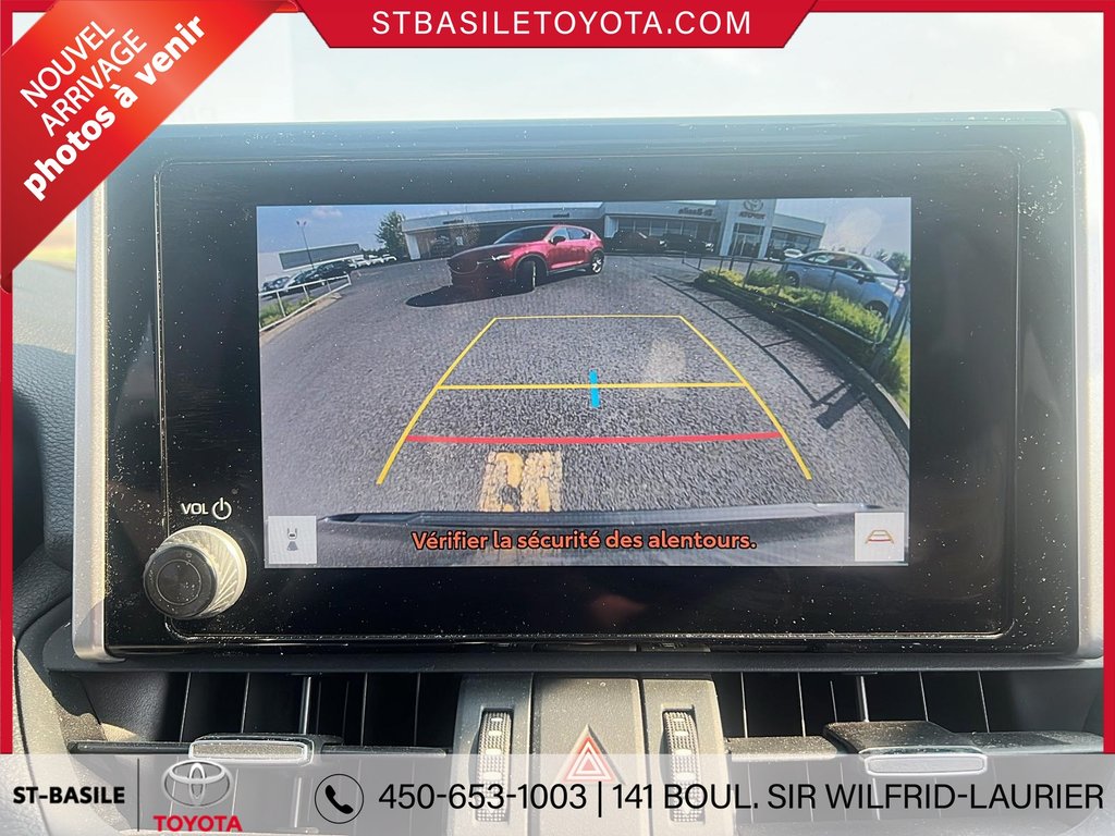Toyota RAV4 Prime XSE AWD PLUG IN CUIR TOIT MAGS APPLE ANDROID 2023 à Saint-Basile-Le-Grand, Québec - 20 - w1024h768px