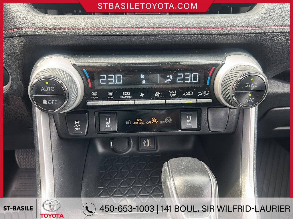 Toyota RAV4 Prime SE TOIT OUVRANT SIÈGES/VOLANT CHAUFFANT 2023 à Saint-Basile-Le-Grand, Québec - 22 - w1024h768px