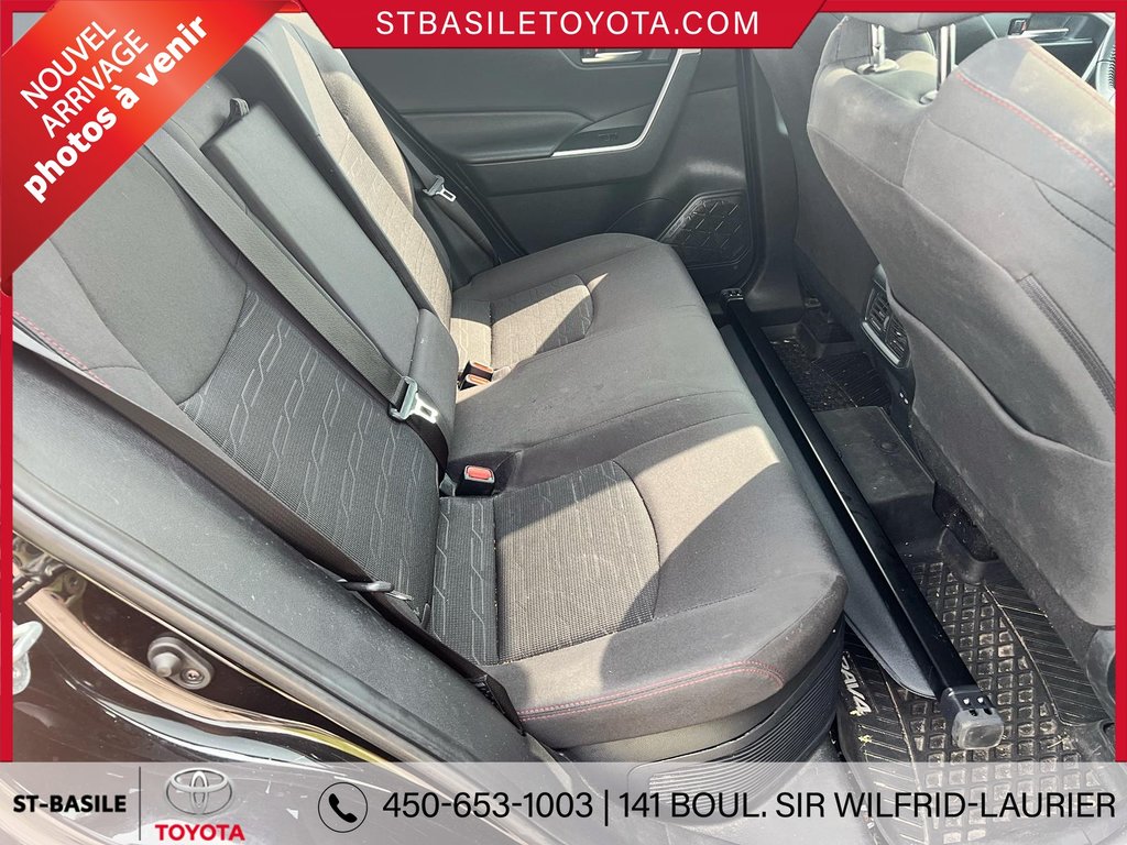 2023 Toyota RAV4 Prime SE TOIT OUVRANT SIÈGES/VOLANT CHAUFFANT in Saint-Basile-Le-Grand, Quebec - 9 - w1024h768px