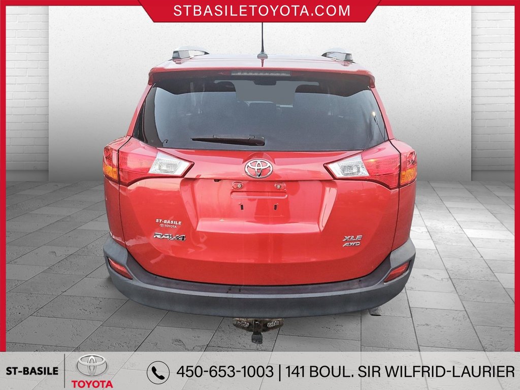 RAV4 XLE AWD MAGS TOIT SIEGES CHAUFFANTS CAMERA RECUL 2015 à Saint-Basile-Le-Grand, Québec - 6 - w1024h768px