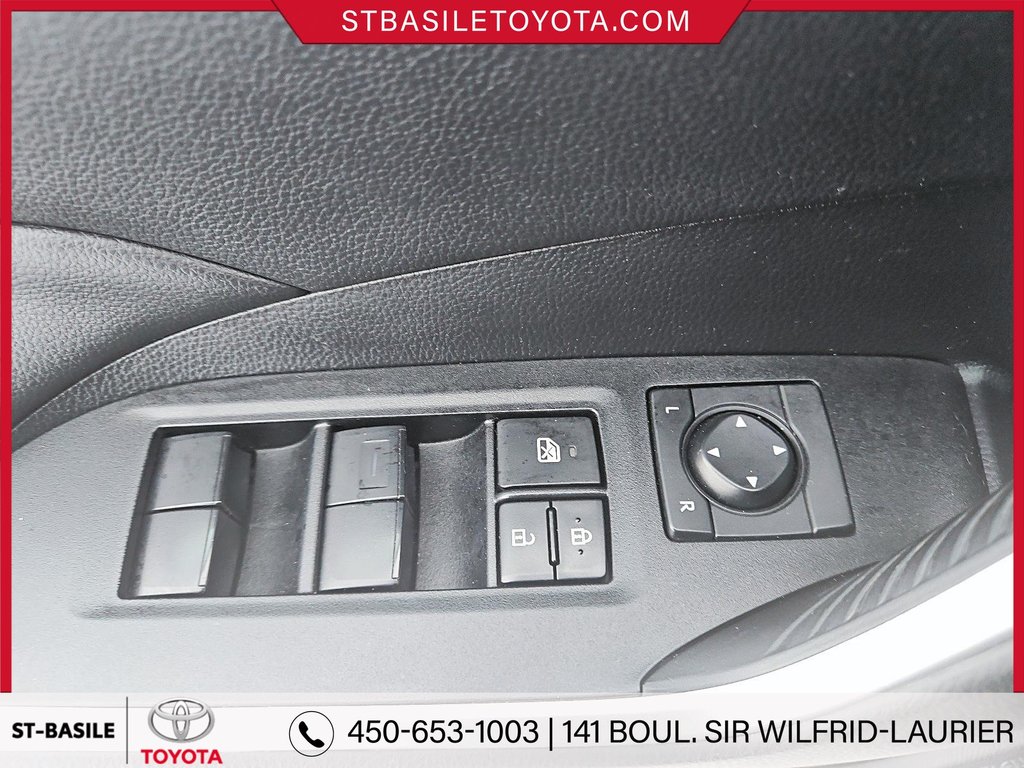 Toyota RAV4 LE FWD SIEGES CHAUFFANTS CAMERA RECUL BLUETOOTH 2019 à Saint-Basile-Le-Grand, Québec - 17 - w1024h768px