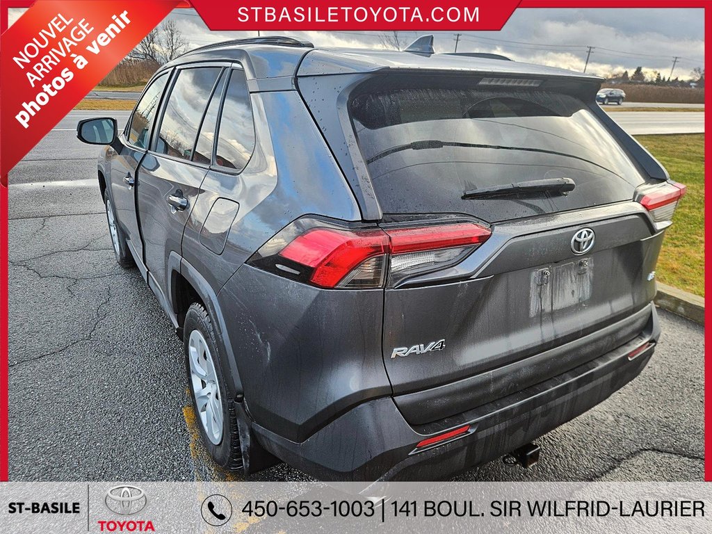 2019  RAV4 LE FWD SIEGES CHAUFFANTS CAMERA RECUL BLUETOOTH in Saint-Basile-Le-Grand, Quebec - 7 - w1024h768px