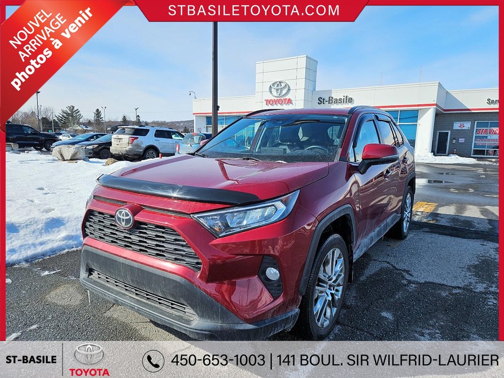 2020 Toyota RAV4 XLE PREMIUM MAGS CUIR TOIT CAMERA APPLE CARPLAY in Saint-Basile-Le-Grand, Quebec - 1 - w1024h768px