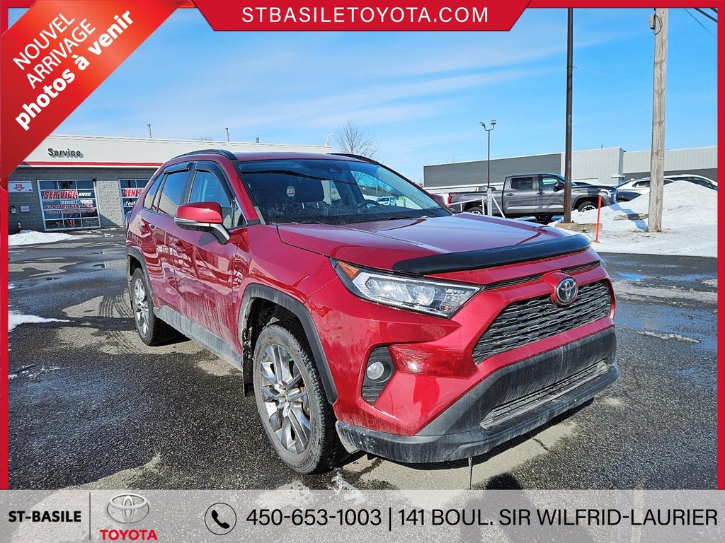 2020 Toyota RAV4 XLE PREMIUM MAGS CUIR TOIT CAMERA APPLE CARPLAY in Saint-Basile-Le-Grand, Quebec - 3 - w1024h768px