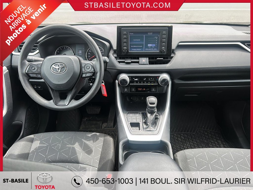 Toyota RAV4 LE AWD SIÈGES CHAUFFANT BLUETOOTH 2020 à Saint-Basile-Le-Grand, Québec - 14 - w1024h768px
