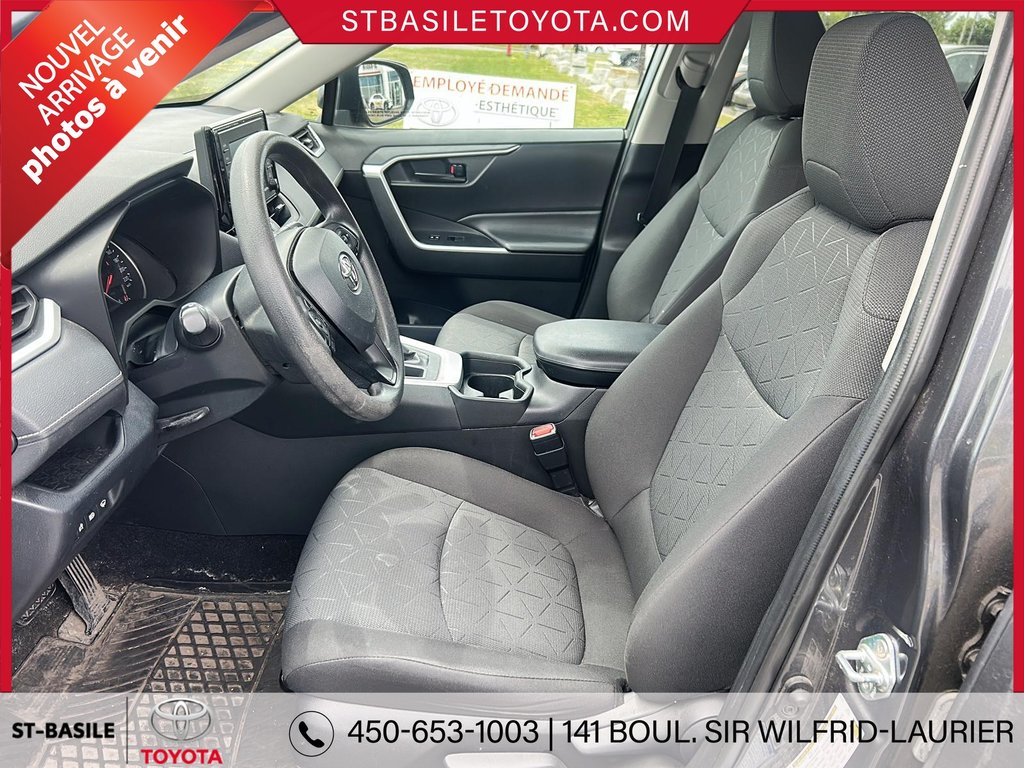 Toyota RAV4 LE AWD SIÈGES CHAUFFANT BLUETOOTH 2020 à Saint-Basile-Le-Grand, Québec - 10 - w1024h768px