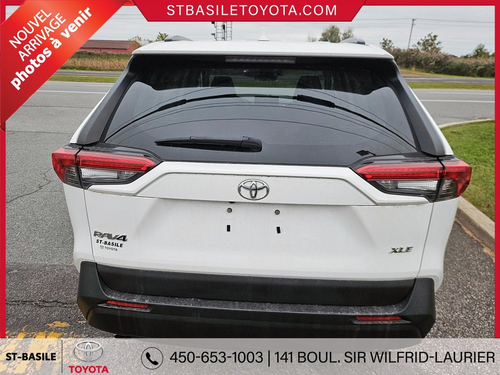 2021  RAV4 XLE FWD MAGS TOIT SIEGES/VOLANT CHAUFFANT APPLE in Saint-Basile-Le-Grand, Quebec - 6 - w1024h768px