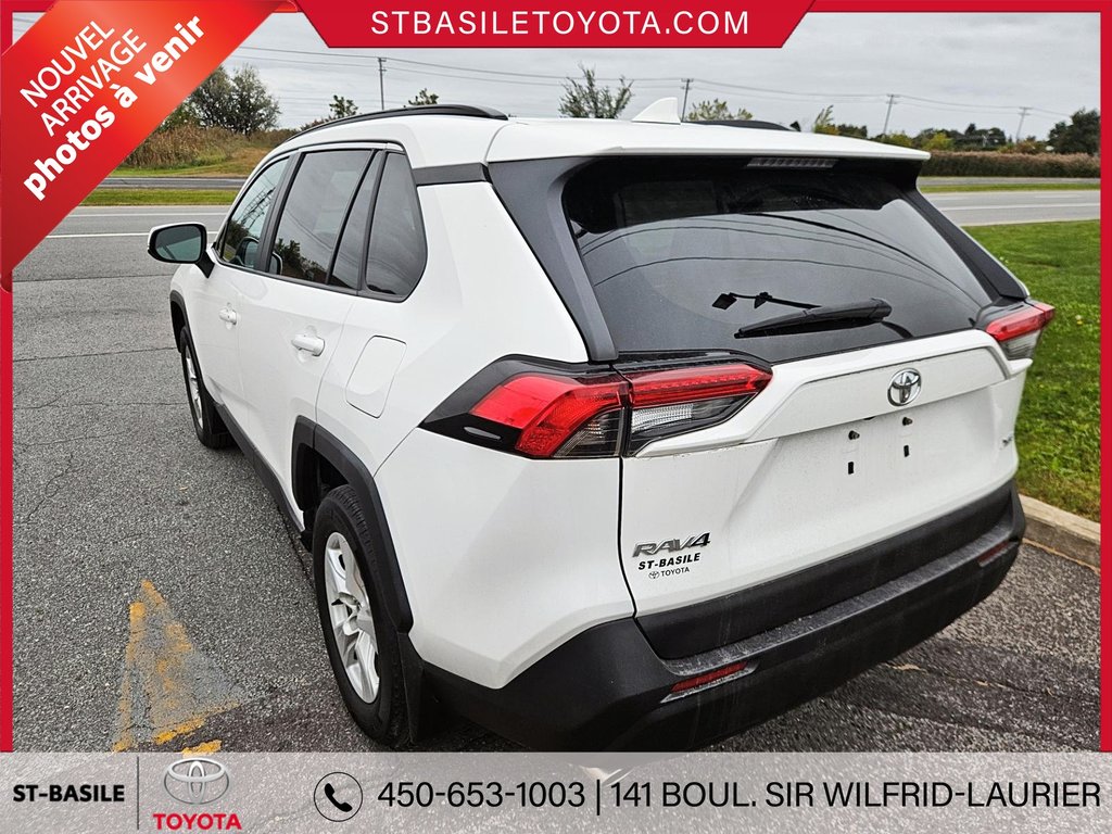 2021  RAV4 XLE FWD MAGS TOIT SIEGES/VOLANT CHAUFFANT APPLE in Saint-Basile-Le-Grand, Quebec - 7 - w1024h768px