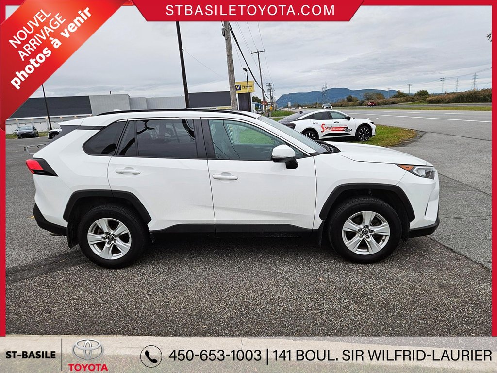 RAV4 XLE FWD MAGS TOIT SIEGES/VOLANT CHAUFFANT APPLE 2021 à Saint-Basile-Le-Grand, Québec - 4 - w1024h768px