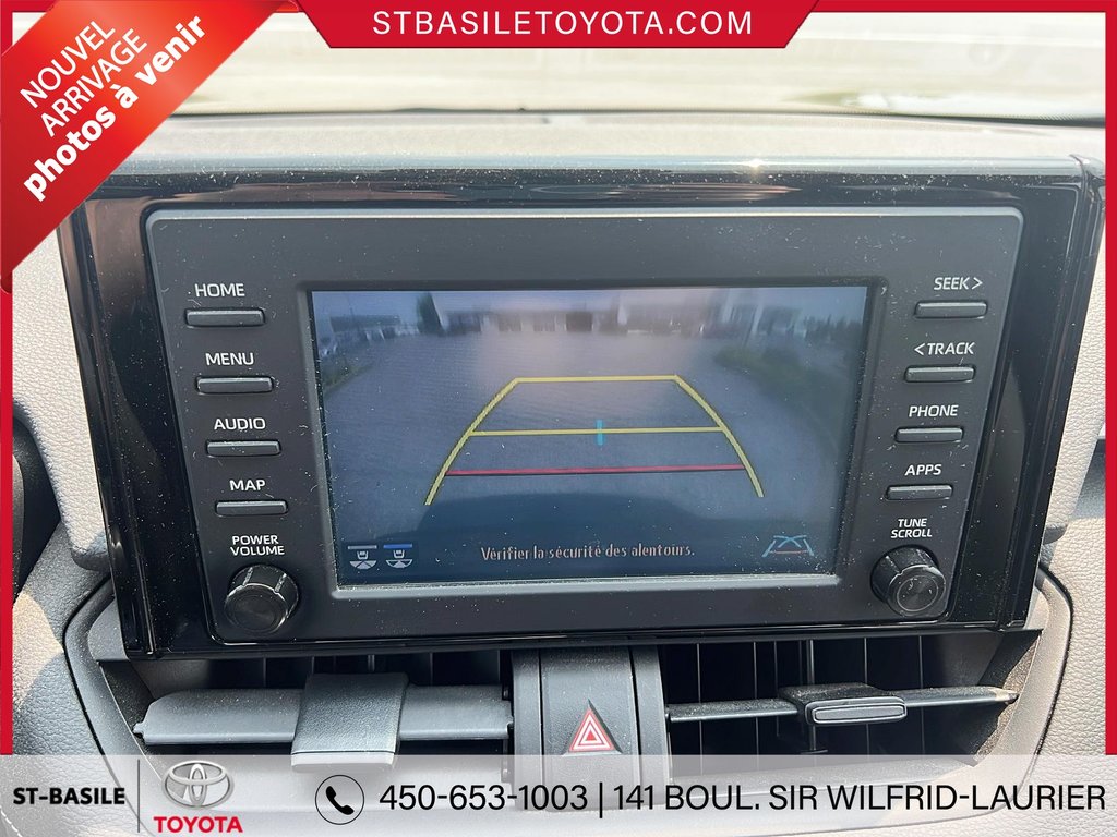 Toyota RAV4 LE AWD SIÈGES CHAUFFANT BLUETOOTH 2021 à Saint-Basile-Le-Grand, Québec - 17 - w1024h768px
