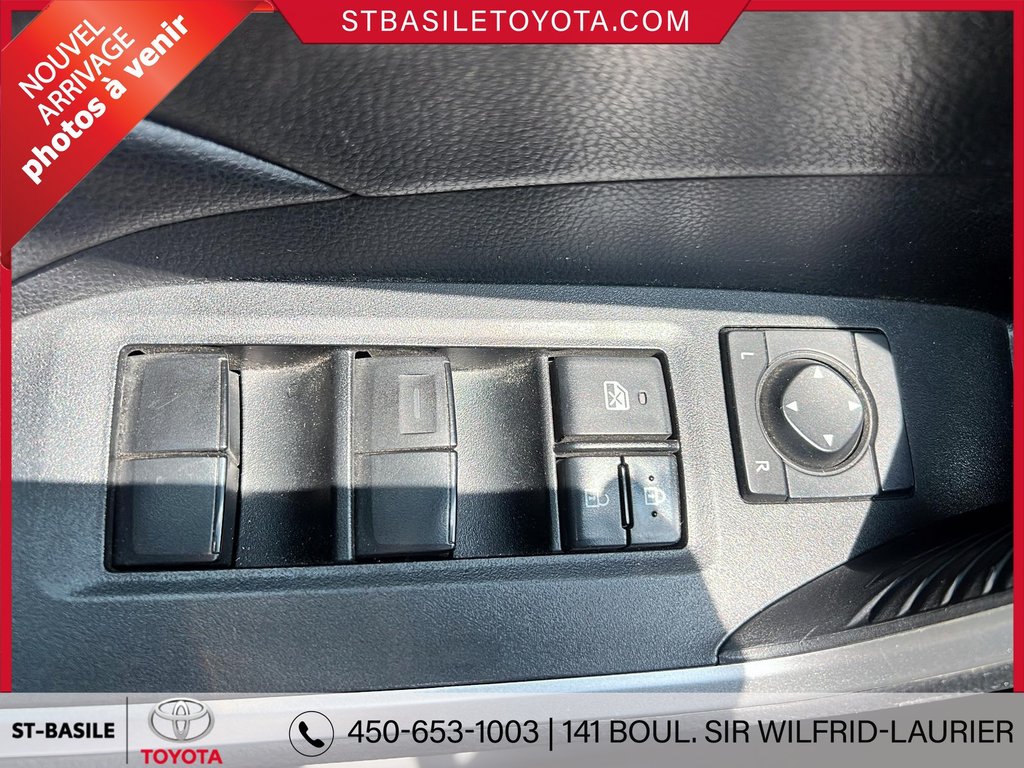Toyota RAV4 LE AWD SIÈGES CHAUFFANT BLUETOOTH 2021 à Saint-Basile-Le-Grand, Québec - 16 - w1024h768px