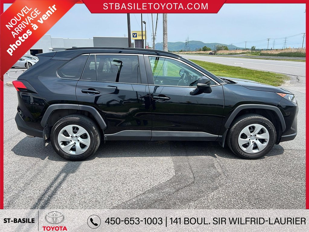 Toyota RAV4 LE AWD SIÈGES CHAUFFANT BLUETOOTH 2021 à Saint-Basile-Le-Grand, Québec - 5 - w1024h768px