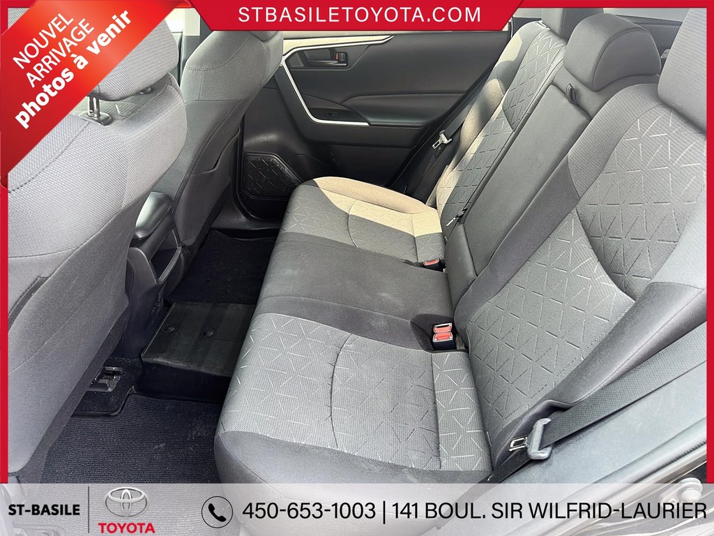 Toyota RAV4 LE AWD SIÈGES CHAUFFANT BLUETOOTH 2021 à Saint-Basile-Le-Grand, Québec - 8 - w1024h768px