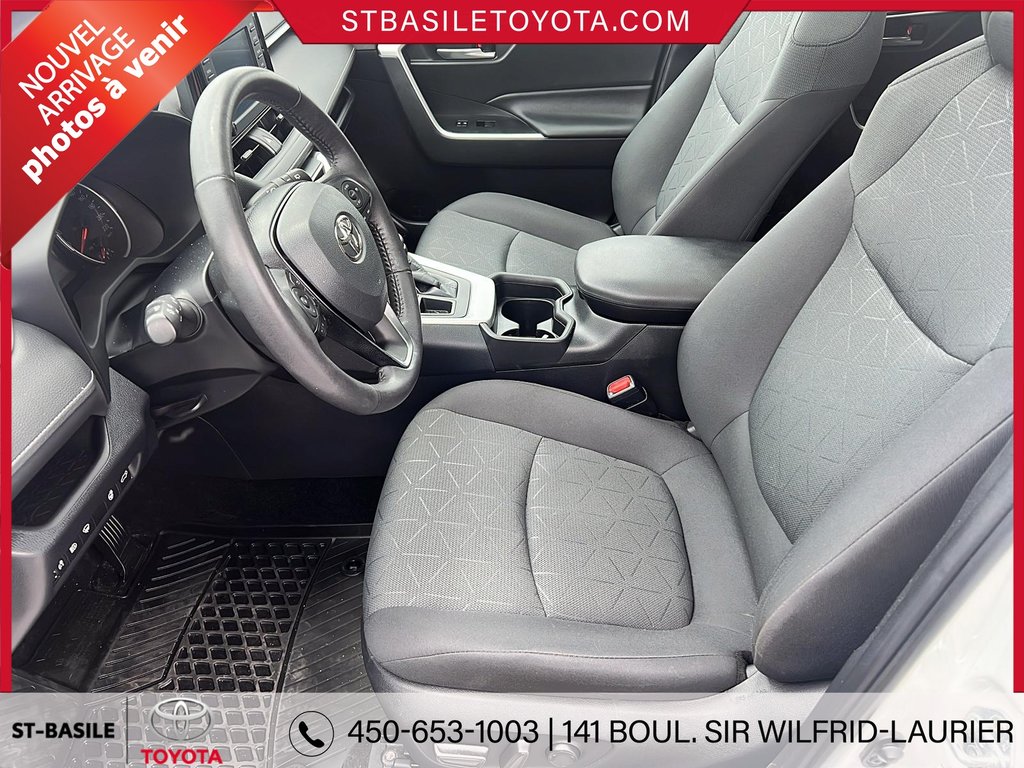 2021 Toyota RAV4 XLE AWD MAGS TOIT CAMERA APPLE CARPLAY USB AUX in Saint-Basile-Le-Grand, Quebec - 7 - w1024h768px
