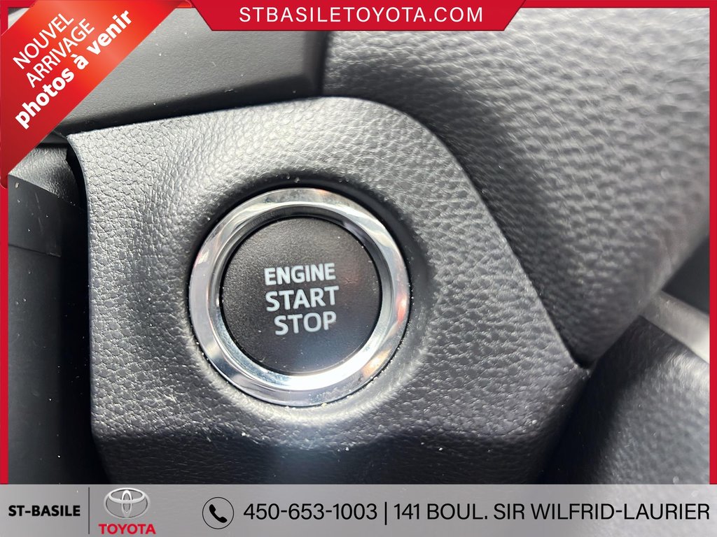 2021 Toyota RAV4 XLE AWD MAGS TOIT CAMERA APPLE CARPLAY USB AUX in Saint-Basile-Le-Grand, Quebec - 14 - w1024h768px