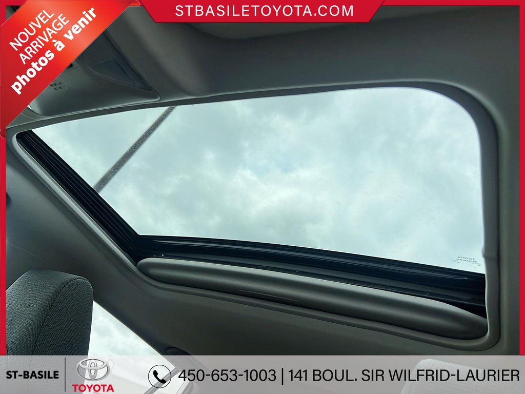 2021 Toyota RAV4 XLE AWD MAGS TOIT CAMERA APPLE CARPLAY USB AUX in Saint-Basile-Le-Grand, Quebec - 18 - w1024h768px