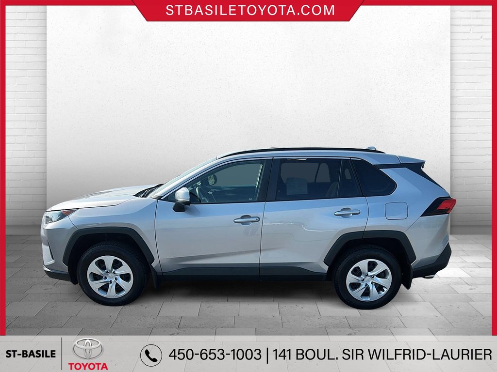 2021 Toyota RAV4 LE AWD SIÈGES CHAUFFANT BLUETOOTH in Saint-Basile-Le-Grand, Quebec - 8 - w1024h768px
