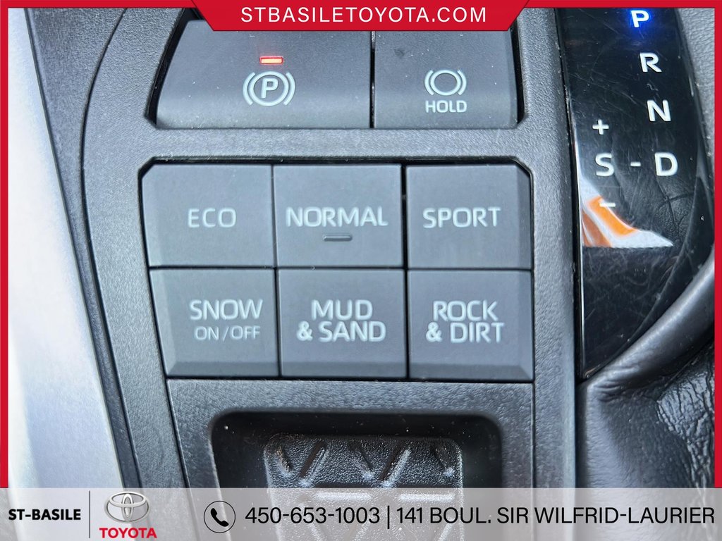 2021 Toyota RAV4 LE AWD SIÈGES CHAUFFANT BLUETOOTH in Saint-Basile-Le-Grand, Quebec - 19 - w1024h768px