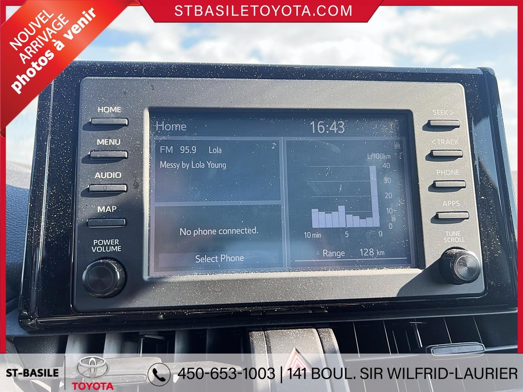 Toyota RAV4 LE AWD SIEGES CHAUFFANTS CAMERA DE RECUL 2022 à Saint-Basile-Le-Grand, Québec - 17 - w1024h768px
