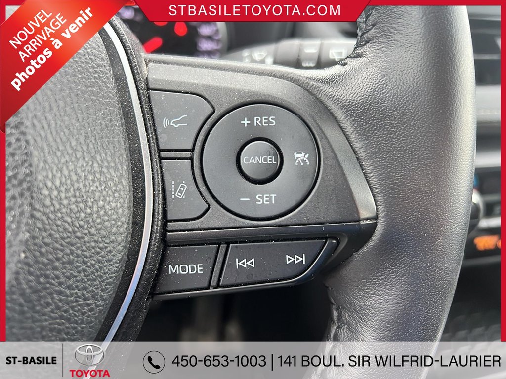 Toyota RAV4 XLE AWD TOIT SIEGES ET VOLANT CHAUFFANT CAMERA 2022 à Saint-Basile-Le-Grand, Québec - 14 - w1024h768px