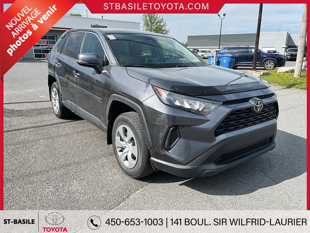 Toyota RAV4 LE AWD  SIEGES CHAUFFANT BLUETOOTH 2022 à Saint-Basile-Le-Grand, Québec - 3 - w1024h768px