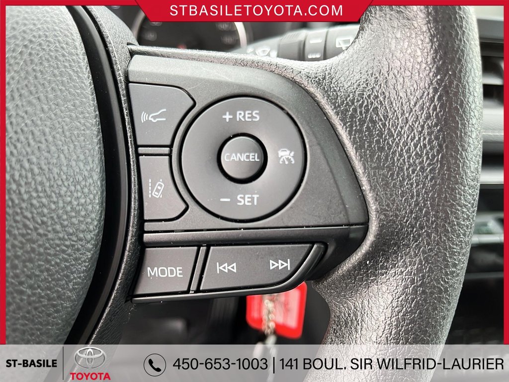 2022 Toyota RAV4 LE AWD  SIEGES CHAUFFANT BLUETOOTH in Saint-Basile-Le-Grand, Quebec - 19 - w1024h768px