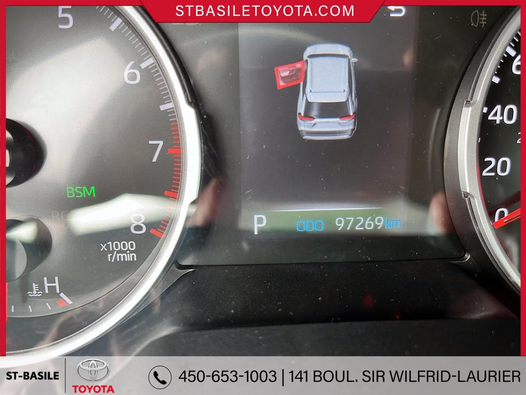 Toyota RAV4 LE FWD SIEGES CHAUFFANT BLUETOOTH 2022 à Saint-Basile-Le-Grand, Québec - 19 - w1024h768px
