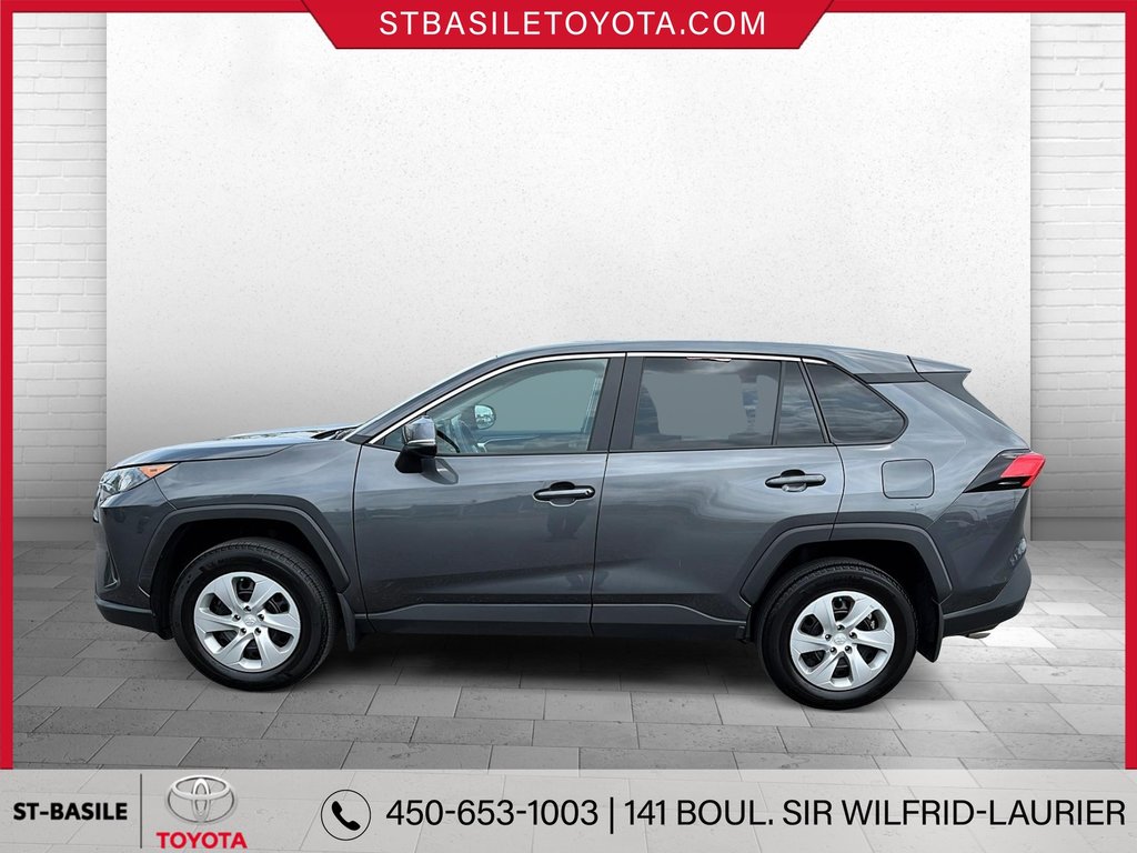 Toyota RAV4 LE FWD SIEGES CHAUFFANT BLUETOOTH 2022 à Saint-Basile-Le-Grand, Québec - 10 - w1024h768px