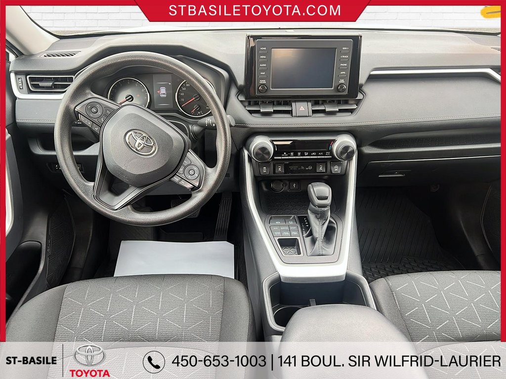 Toyota RAV4 LE AWD SIÈGES CHAUFFANT BLUETOOTH 2022 à Saint-Basile-Le-Grand, Québec - 16 - w1024h768px